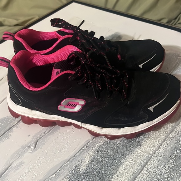 Skechers Memory Foam Shoes - Picture 2 of 6